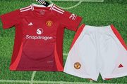 Manchester united home kids kit 10 to 11 age