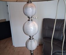 Floor lamp