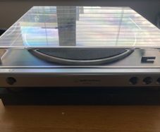 Audio-Technica AT-LP60XUSB Turntable
