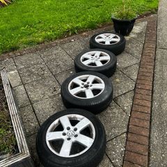 16 inch Volkswagen Golf mk5 gt alloys