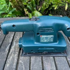 Black & Decker 135W Sander