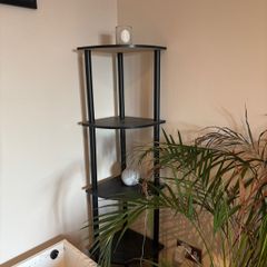 shelf unit