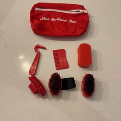 Lemieux toy pony grooming kit
