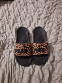 puma leopard print sliders