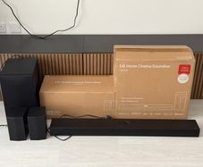 LG US70TR Soundbar System