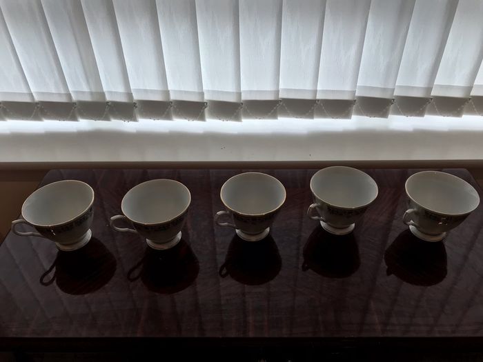 5 stamped china tea cups floral pattern and gold  guided cup