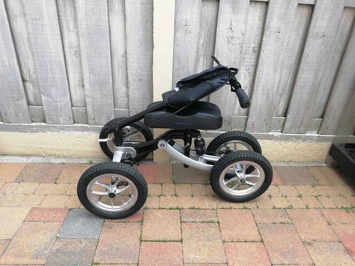 Knee Scooter