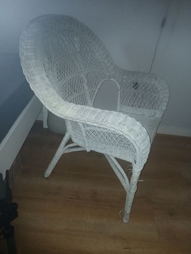 Wicker armchair white