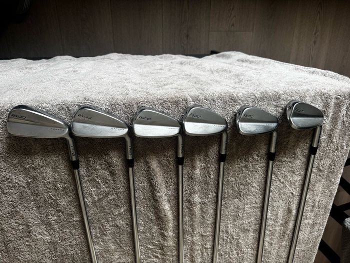 golf clubs