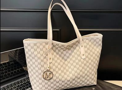 White M Pattern Shoulder Bag