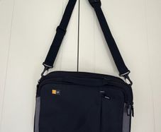 Case Logic laptop bag