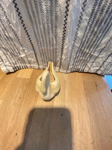 Small Belleek Swan