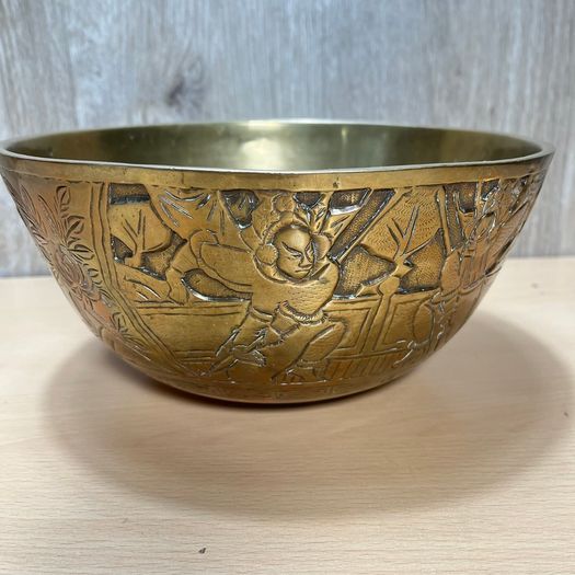 Vintage Chinese Brass Engraved Dish Bowl 24cm China c1930s Old Patina