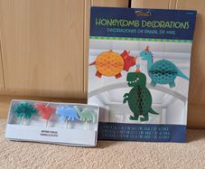 Dinosaur party decorations