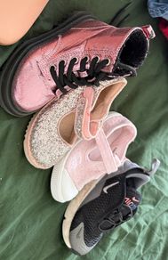 size 7 girls shoes