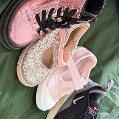 size 7 girls shoes