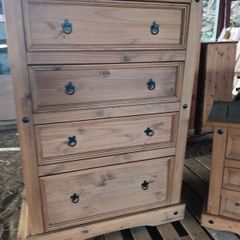Corona 4 Drawer Chest