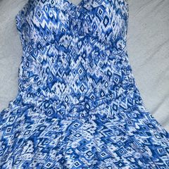 Bnwt size 14 shapewear swim skirt