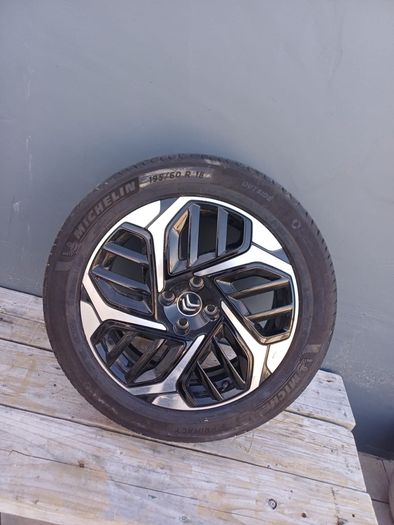 Michelin citroen tyre and alloy