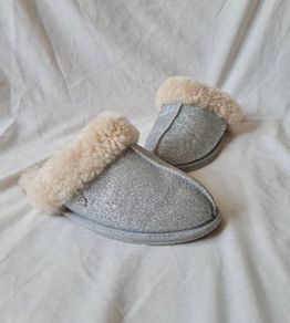 ugg scuffette slippers Size 3 eu 36 silver in excellent condition