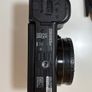 Sony ZVE-10 + Sony E 18-105mm f/4 lens (cage and 5 batteries) Image 4