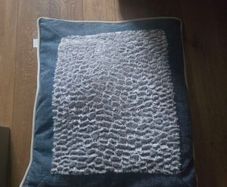 Small animal bed for a dog or cat