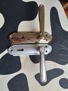 Interior door handles