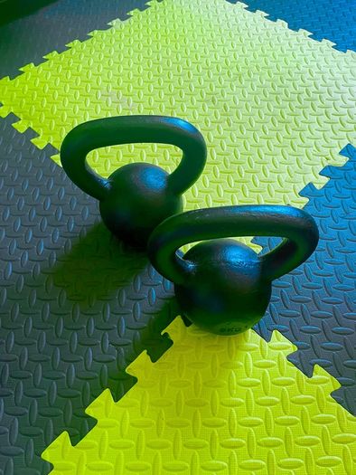 Cast iron kettlebells