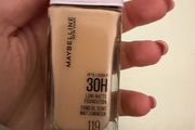 Maybeline super stay foundation