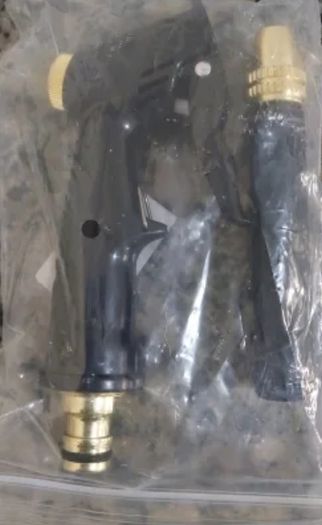 High pressure water nozzle for washing car
