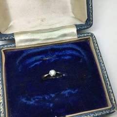 Stunning 18ct Gold .25CT Diamond Solitaire Ring. Size L 1/2