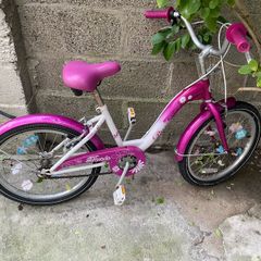 Pink kids bike