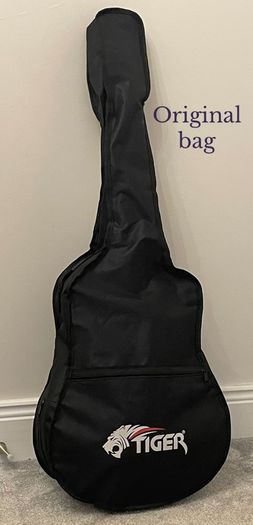 Acustic Guitar Tiger