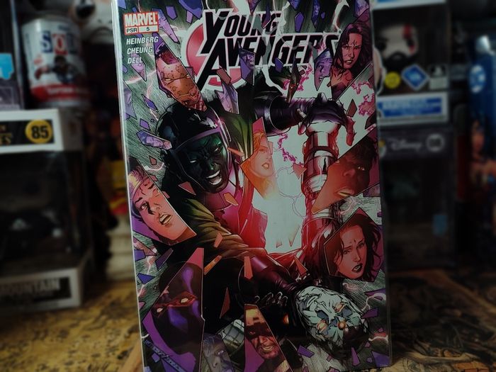 Young Avengers ! Issue #5 ! HOT COPY ! First Printing ! 2005 ! by Marvel !