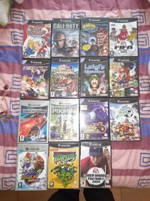 Original Gamecube Covers / Inlays with Manuals and cases (NO DISCS)