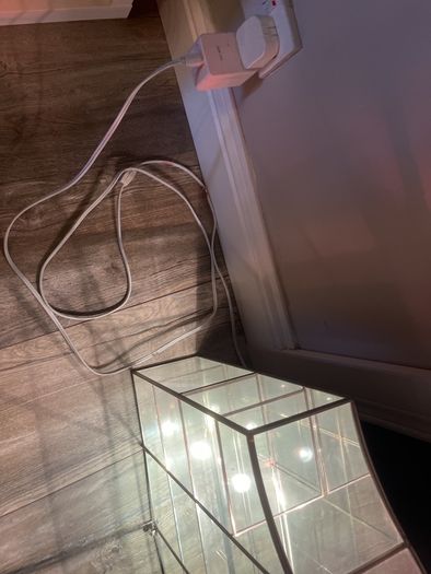 Mini crystal cabinet unit