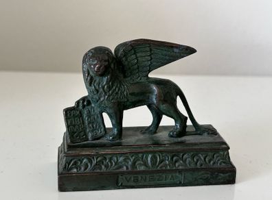 Winged lion of Saint Mark, Venice, statue