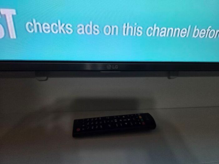 55" LG tv