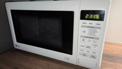 Microwave LG