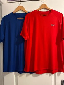 2 x Under Armour T Shirts Size Large