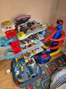 Cars garage Majorette