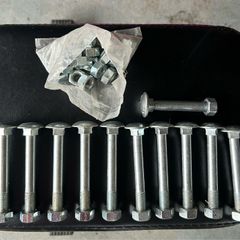Heavy duty carriage bolts and bag spare nuts