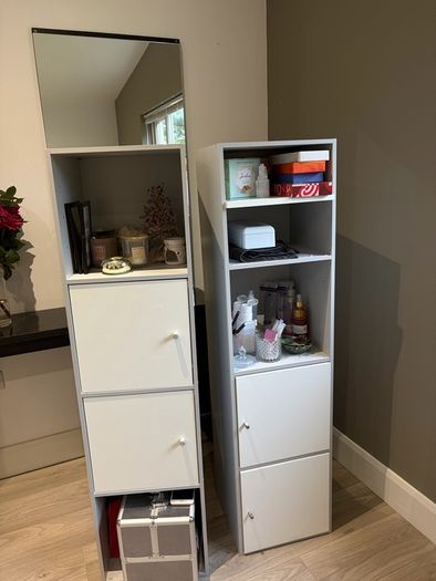 X2 White and grey storage units
