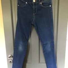 Zara girl jeans aged 9-10 years