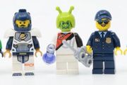 7x Exclusive Lego BAM mini figures from lego store for May 2024