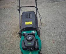 Garden line self Drive lawnmower