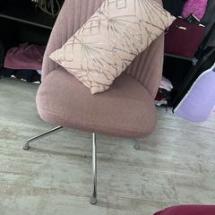 desk chair pink