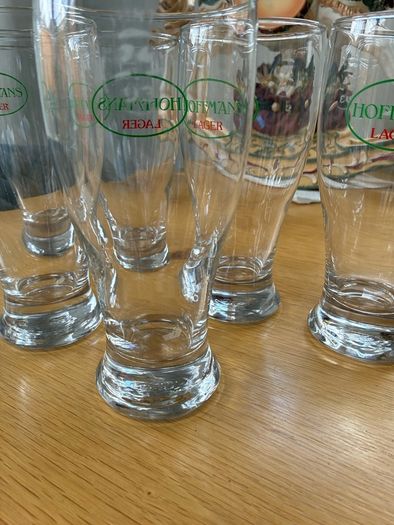 6 Collectible Pint Glasses.