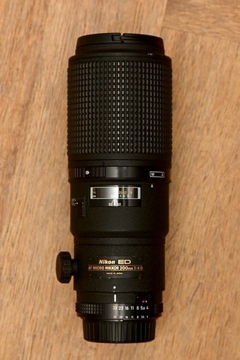 Nikon AF Micro 200mm f/4 D