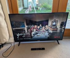 40" TCL television
